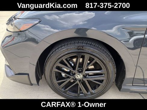 Used 2026 Toyota Camry SE FWD image 21