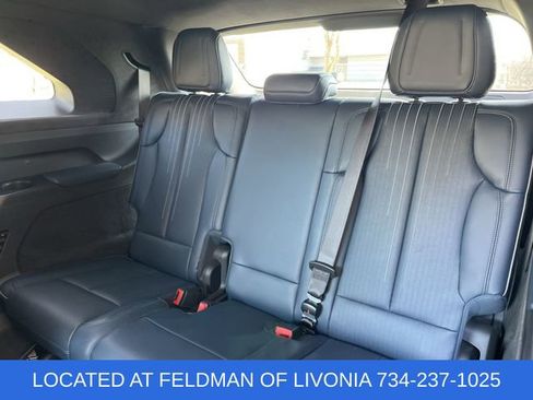 Used 2025 Cadillac Escalade IQ Luxury 2 w/ LPO, Premium Carpet Package AWD/4WD image 37