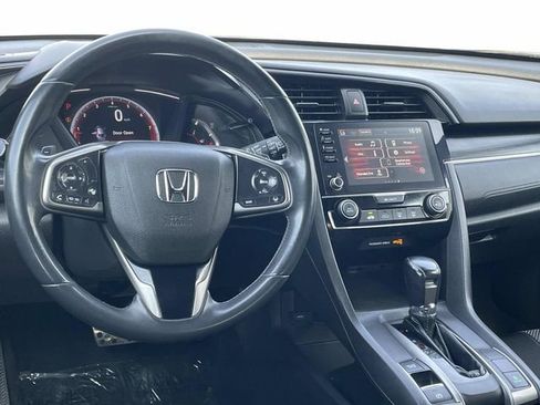 Used 2020 Honda Civic Sport image 7