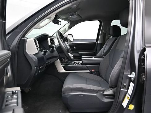 Used 2022 Toyota Tundra SR5 AWD/4WD image 19
