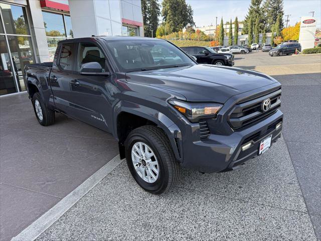 Certified 2024 Toyota Tacoma SR5 AWD/4WD image 9