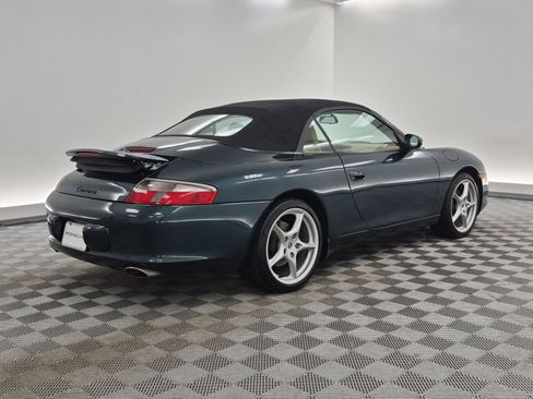 Used 2004 Porsche 911 Carrera RWD image 9