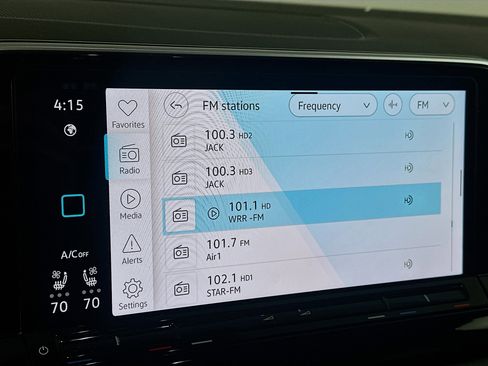 Used 2025 Volkswagen Atlas SE image 21