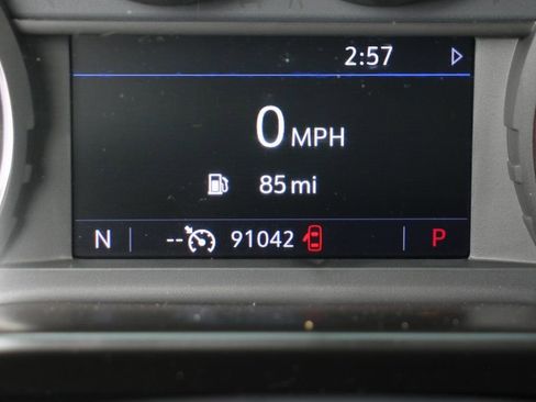 Used 2020 Chevrolet Silverado 1500 LT w/ Texas Edition image 19