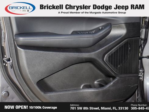 Used 2025 Jeep Grand Cherokee L Altitude image 11