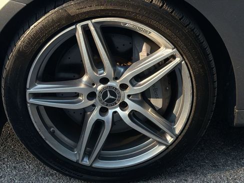 Used 2018 Mercedes-Benz E 300 4MATIC w/ Premium 1 Package image 19