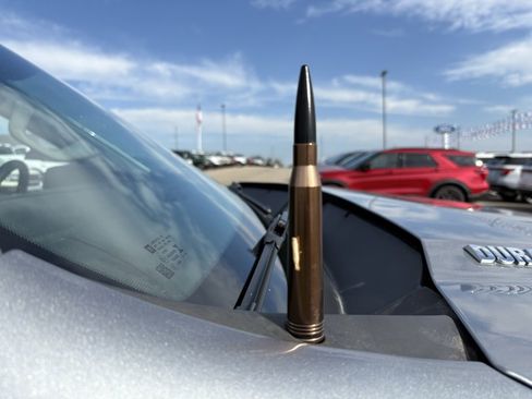 Used 2023 Chevrolet Silverado 1500 RST w/ Z71 Off-Road Package image 12