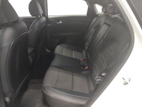 Used 2023 Kia Forte GT-Line w/ GT-Line Premium Package FWD image 18