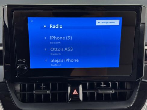 Used 2026 Toyota Corolla Cross LE image 14