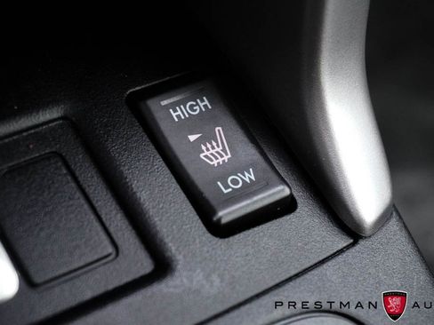 Used 2018 Subaru Forester 2.5i Limited image 7