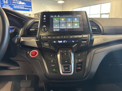 Used 2024 Honda Odyssey EX-L image 16