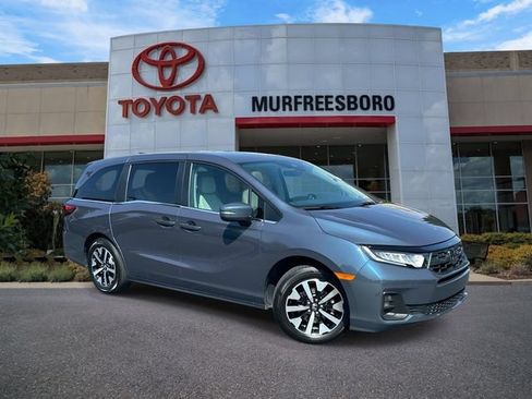 Used 2025 Honda Odyssey EX-L image 1