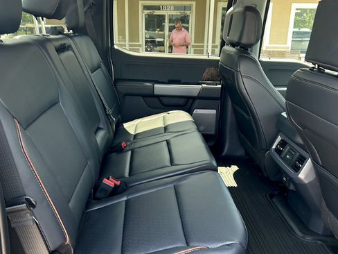 New 2026 Ford F250 Lariat w/ Chrome Package AWD/4WD image 7