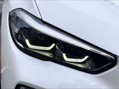 Used 2021 BMW X5 sDrive40i w/ Premium Package 2 image 26