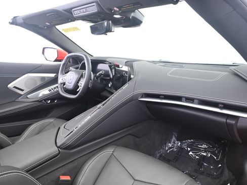 Used 2024 Chevrolet Corvette Stingray Preferred Conv w/ Battery Protection Package RWD image 22