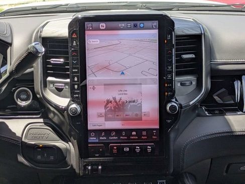 New 2026 RAM 3500 Limited AWD/4WD image 18
