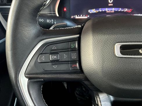 Used 2022 Jeep Grand Cherokee L Limited w/ Trailer Tow Group (B) image 10