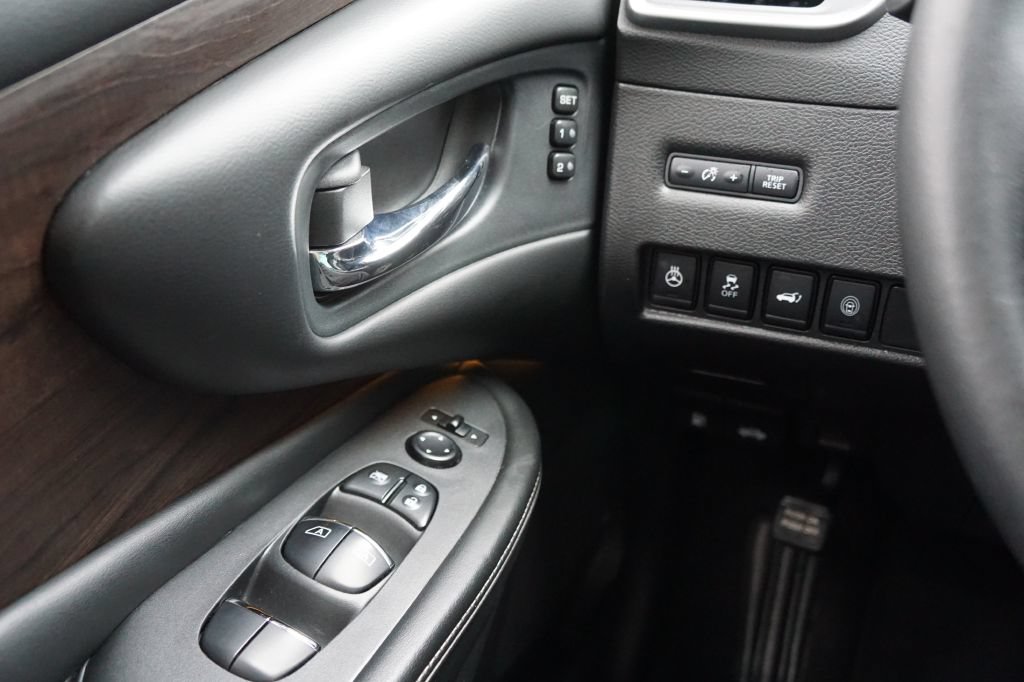 Used 2019 Nissan Murano Platinum AWD/4WD image 14