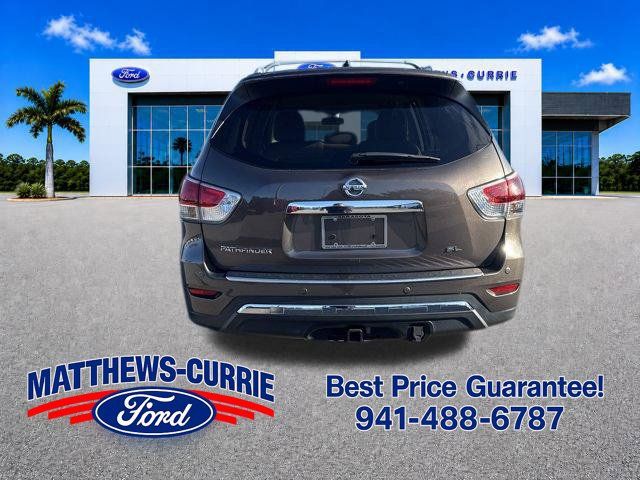 Used 2015 Nissan Pathfinder SL w/ Trailer Tow Package FWD image 5