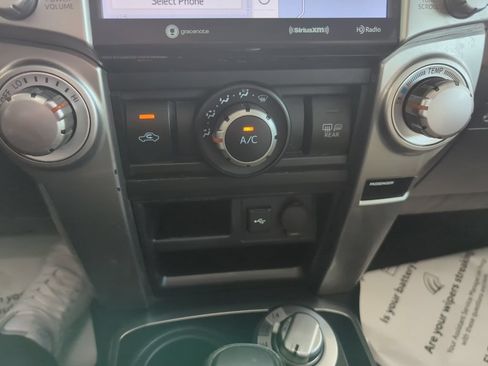 Used 2021 Toyota 4Runner SR5 Premium w/ Moonroof Package AWD/4WD image 19