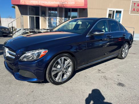 Used 2015 Mercedes-Benz C 300 Sedan image 3