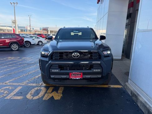 New 2026 Toyota 4Runner TRD Off-Road image 2