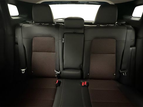 New 2025 Nissan Kicks SR w/ Interior Electronics Package image 15