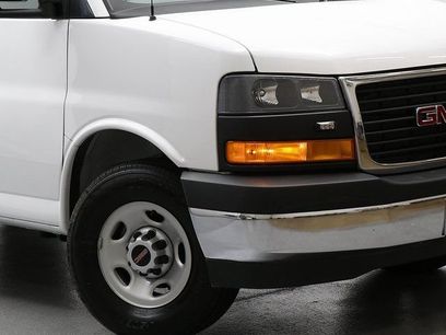 New 2025 GMC Savana 3500 w/ Power Convenience Package