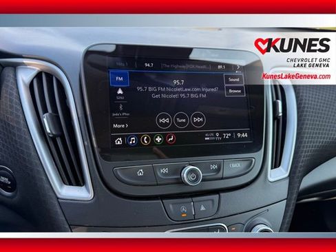 Used 2023 Chevrolet Malibu LT image 28