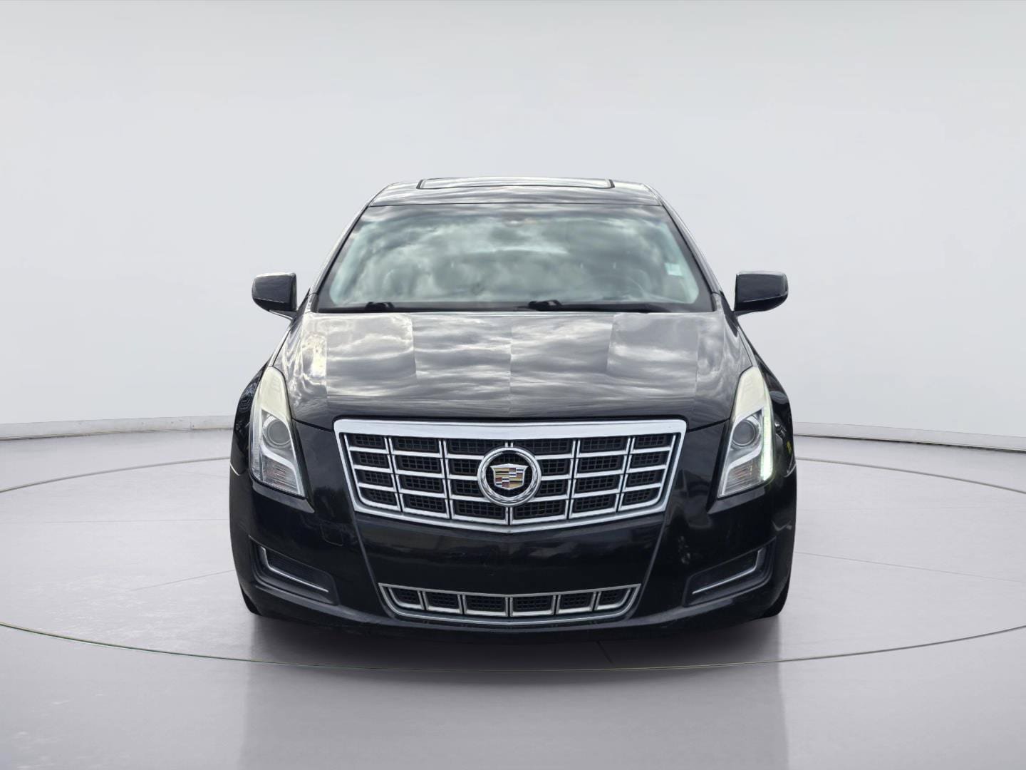 Used 2014 Cadillac XTS FWD image 2