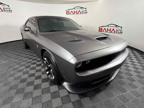 Used 2020 Dodge Challenger R/T Scat Pack w/ Driver Convenience Group RWD image 23