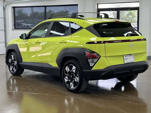 Certified 2025 Hyundai Kona SEL FWD image 7