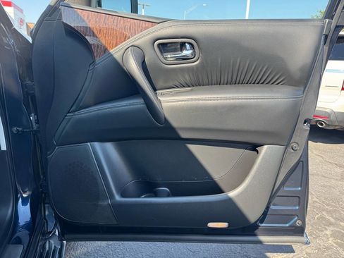 Used 2017 Nissan Armada Platinum image 20