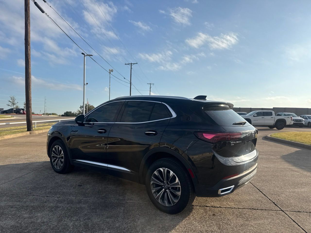 Used 2024 Buick Envision Preferred AWD/4WD image 16