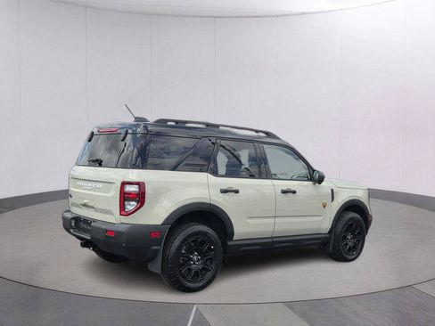 Used 2025 Ford Bronco Sport Badlands AWD/4WD image 5