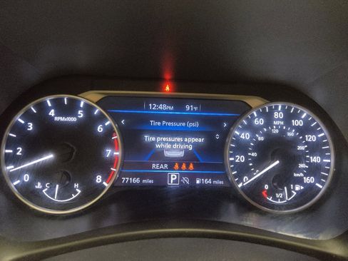 Used 2024 Nissan Sentra SV FWD image 23
