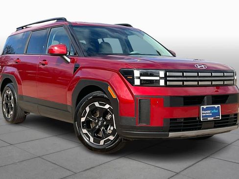 Used 2025 Hyundai Santa Fe SEL image 2