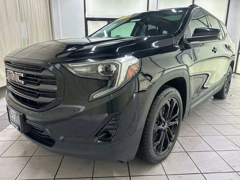 Used 2019 GMC Terrain SLT w/ GMC Pro Grade Package image 11