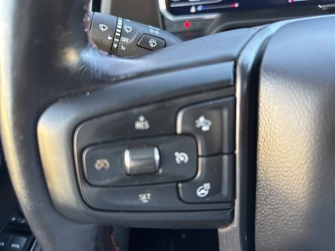 Used 2024 GMC Sierra 2500 AT4X image 18