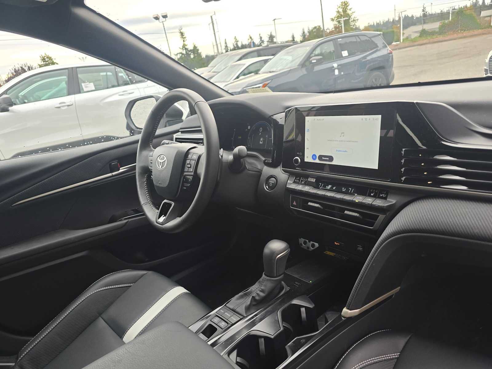 Used 2026 Toyota Camry SE w/ Convenience Package FWD image 10