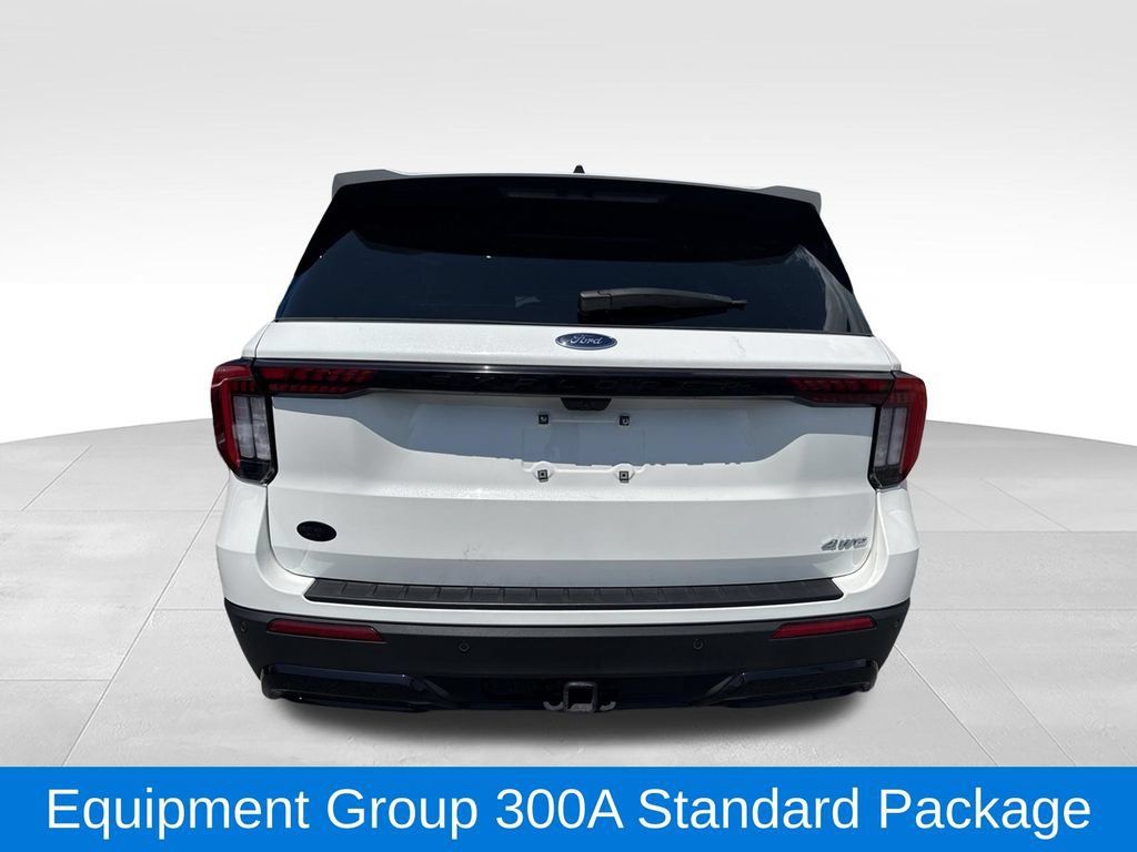Used 2025 Ford Explorer ST-Line AWD/4WD image 6