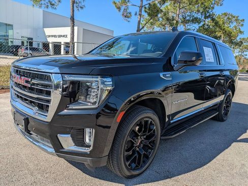 Used 2023 GMC Yukon XL SLT image 5