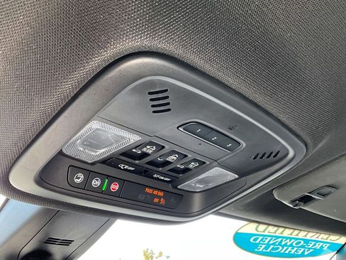 Used 2023 Chevrolet Traverse Premier w/ Redline Edition FWD image 28