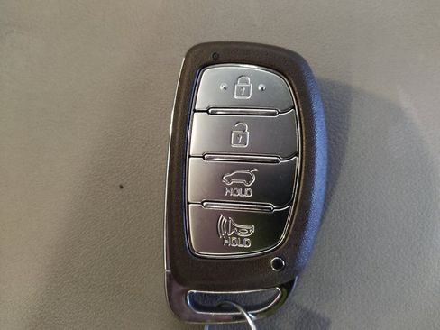 Used 2021 Hyundai Tucson Value w/ Cargo Package AWD/4WD image 32
