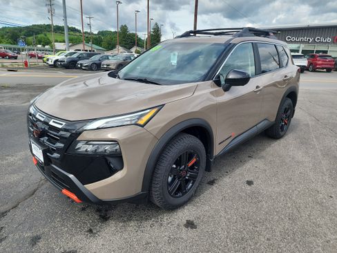New 2026 Nissan Rogue SV AWD/4WD image 4