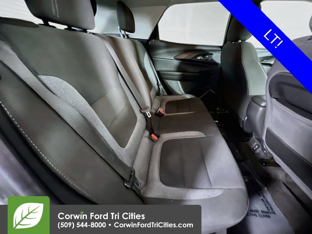 Used 2023 Chevrolet TrailBlazer LT w/ Convenience Package FWD image 16