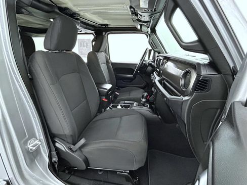 Used 2019 Jeep Wrangler Unlimited Sport S AWD/4WD image 15