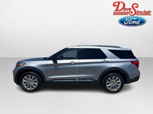Used 2024 Ford Explorer Limited w/ Equipment Group 301A AWD/4WD image 10