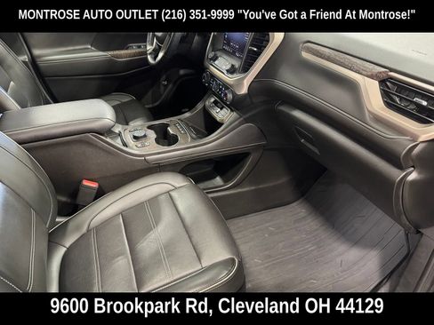 Used 2023 GMC Acadia Denali w/ Black Diamond Edition AWD/4WD image 55