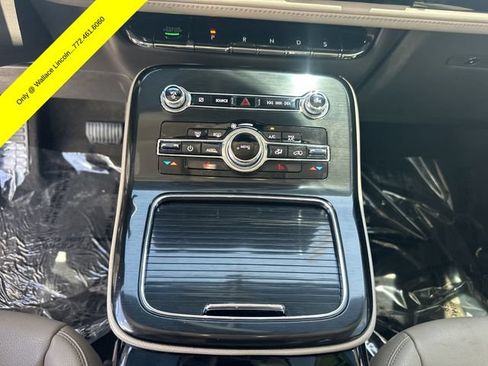 Certified 2022 Lincoln Nautilus FWD w/ Premium Package image 22